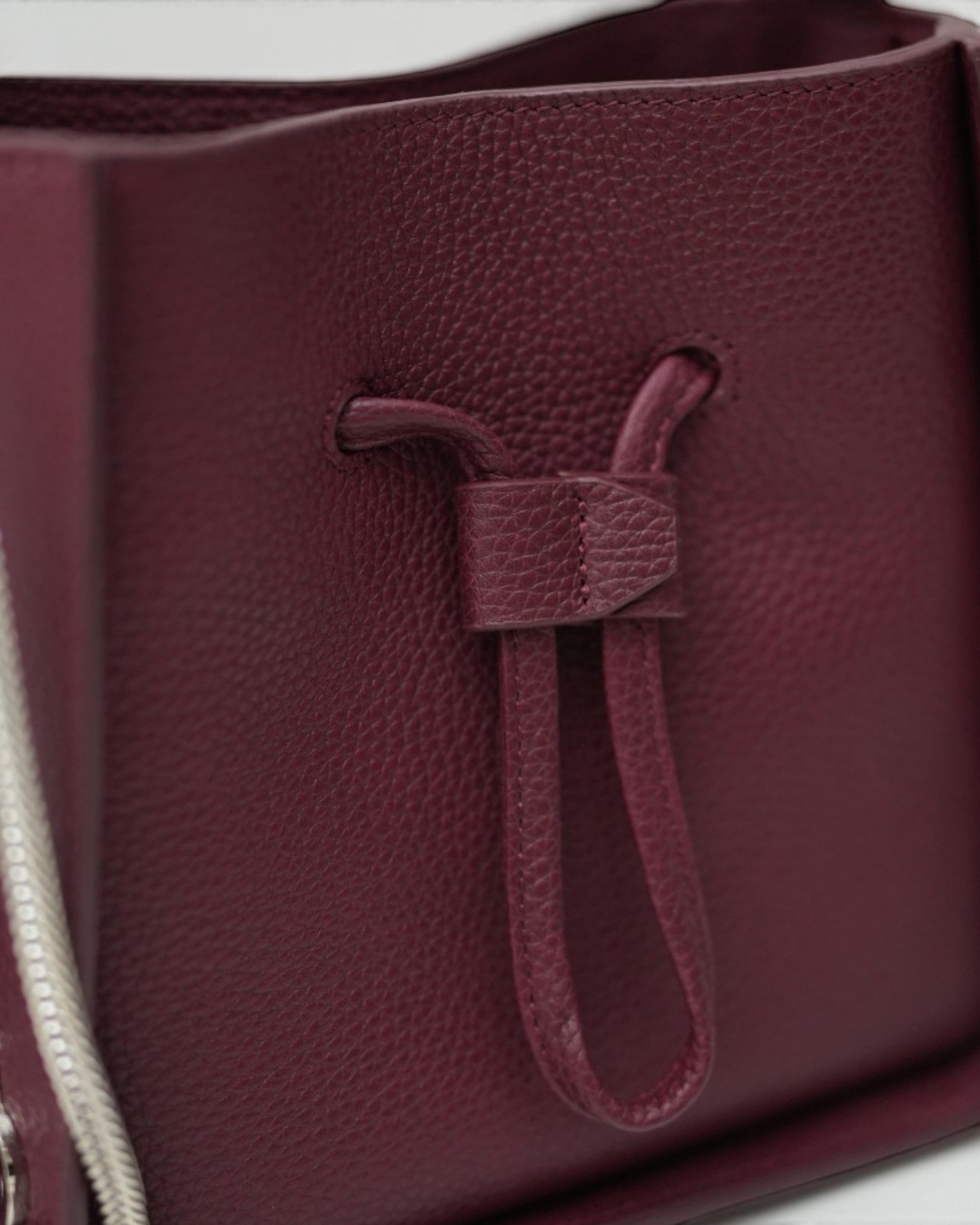 Serene Mini Burgundy
